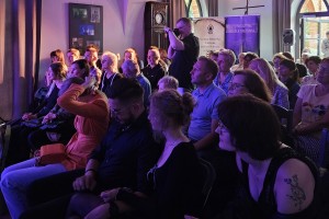 Pola Chobot & Adam Baran z koncertem w naszej bibliotece