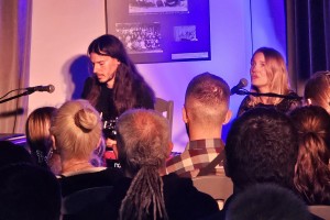 Pola Chobot & Adam Baran z koncertem w naszej bibliotece